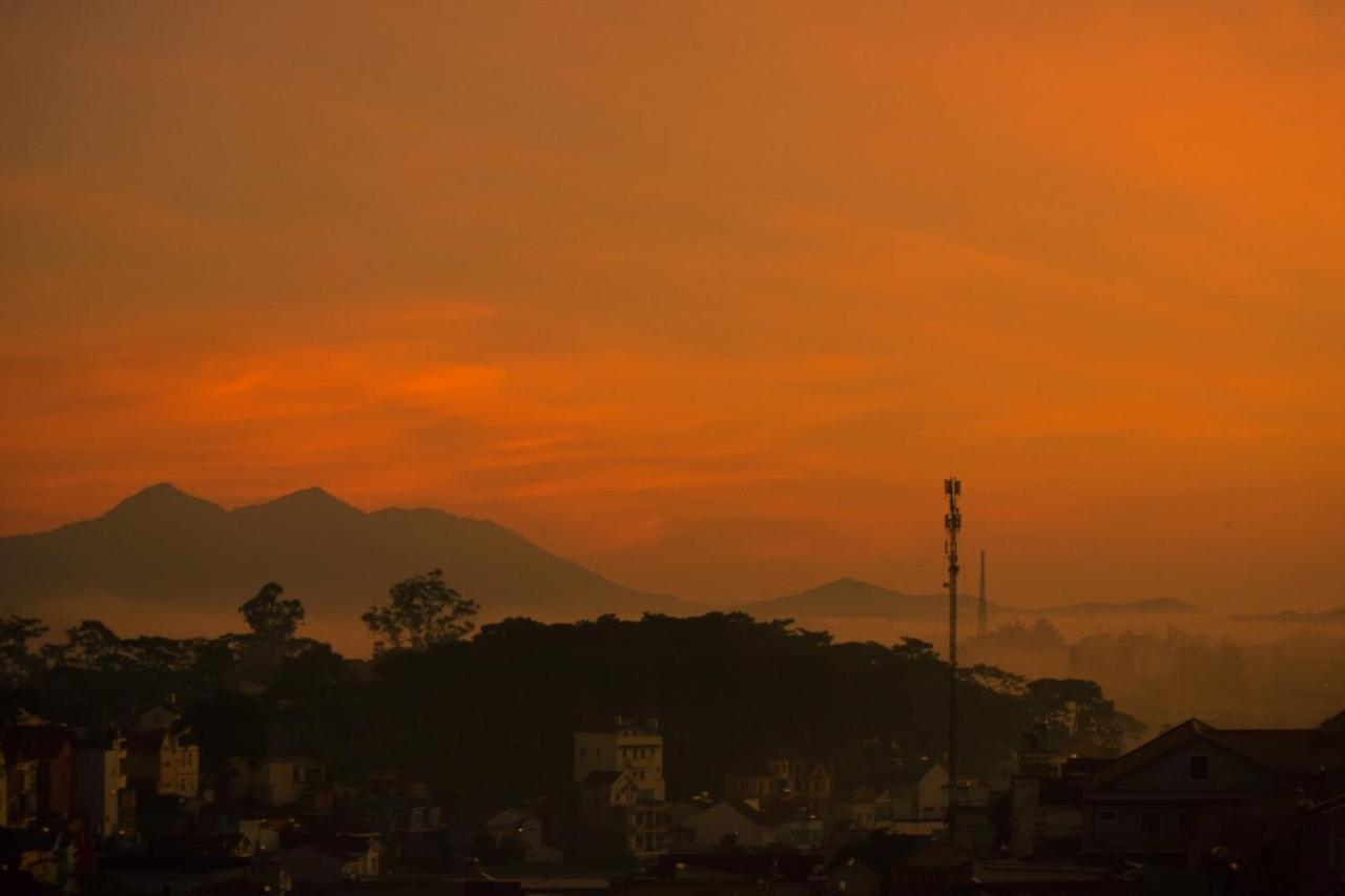 Cam Hoang Vy Lägenhet Dalat Exteriör bild